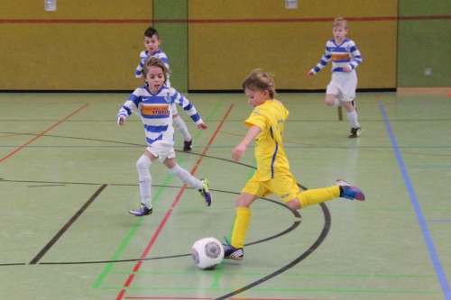 U9 – 9. Platz beim internat. Blausteiner-Hallenpokal 2014
