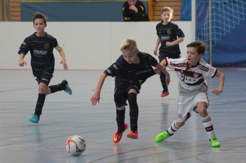 U10 (E2) – 2. Platz in Lohhof und 9. Platz in Poing
