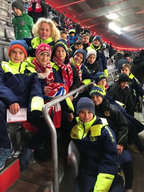 U12 bei Spiel vom FC Bayern