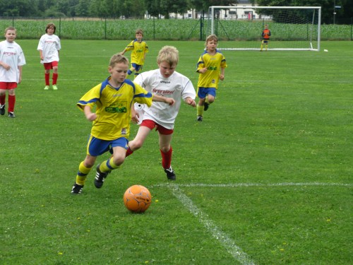 U8/1 gewinnt 11 : 1 (4 : 0) beim TSV Gernlinden F2
