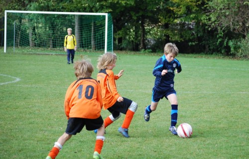 E1 mäßige Leistung reicht zum Sieg über Geiselbullach