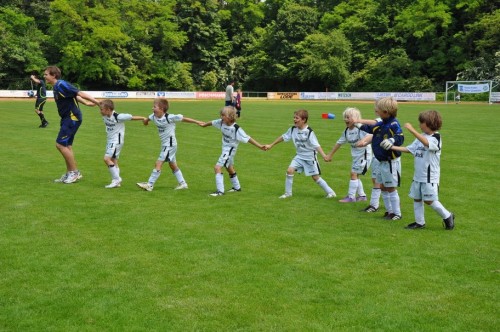 U8 Junioren gewinnen Waldkraiburger Integrationscup 2010!