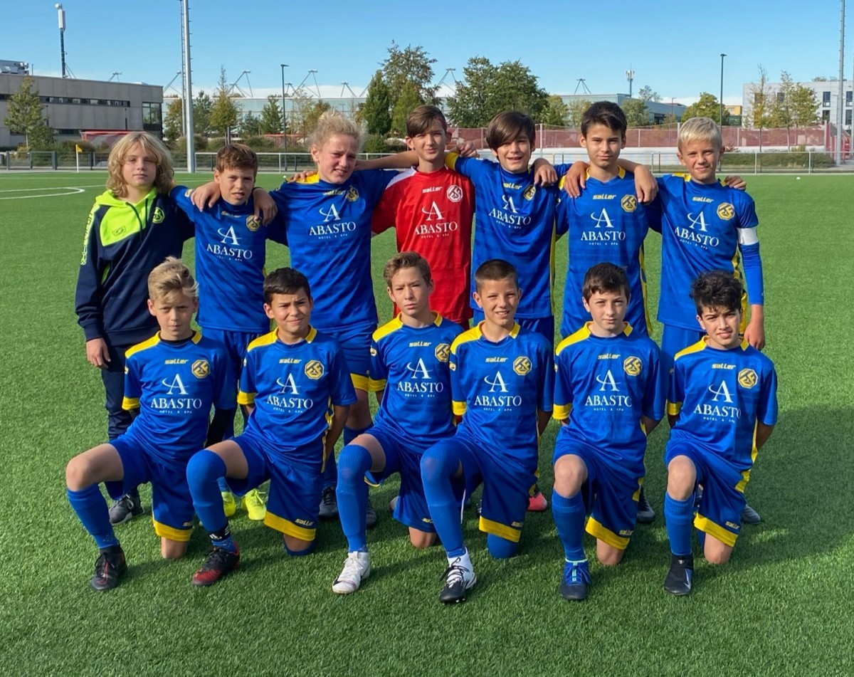 Trikotsponsoring Abasto Hotel & Spa Gernlinden