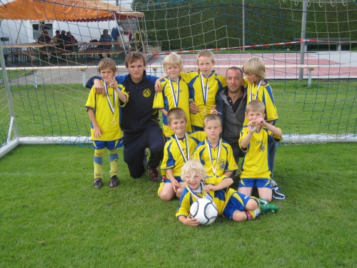 U8 hoch verdienter Turniersieger beim TSV Gernlinden!