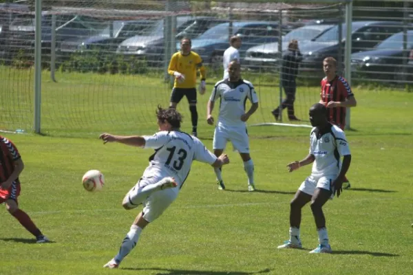 933121006 16.Sp. Unterföhring (Fotos Th.Neidek)