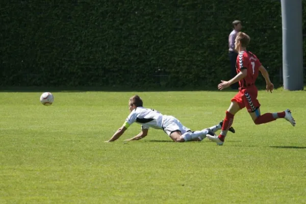 933121006 16.Sp. Unterföhring (Fotos Th.Neidek)