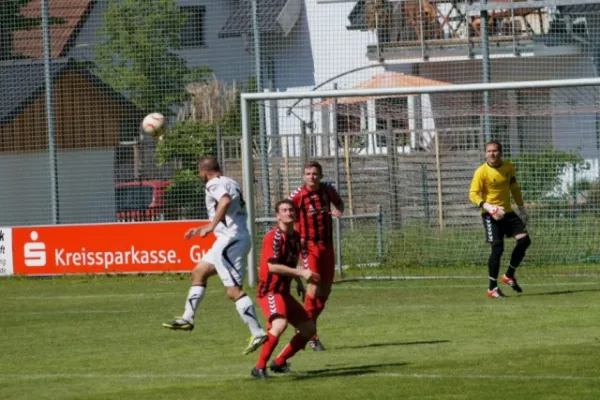 933121006 16.Sp. Unterföhring (Fotos Th.Neidek)