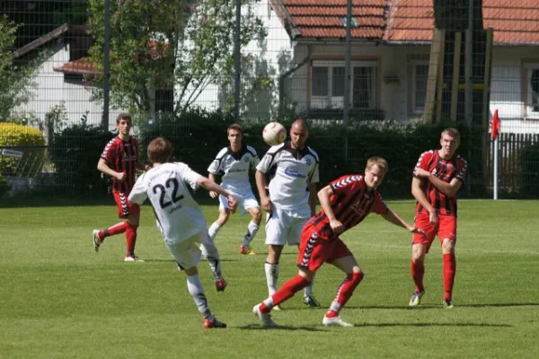 933121006 16.Sp. Unterföhring (Fotos Th.Neidek)